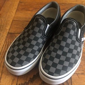 BLACK CHECKERED VANS ‼️‼️